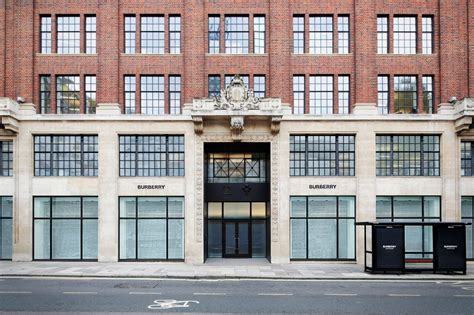 burberry limited horseferry house horseferry road london sw1p 2aw|burberry plc horseferry.